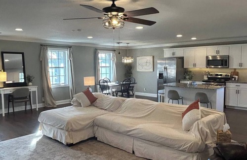 Albertville House | Sleeps 6-8; Across from Sand Mountain Park