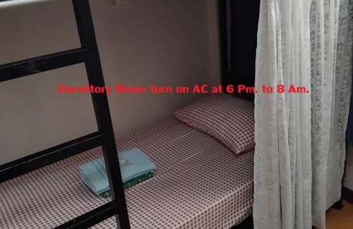 Wisutkasat Hostel | Sleepwith me Hostel