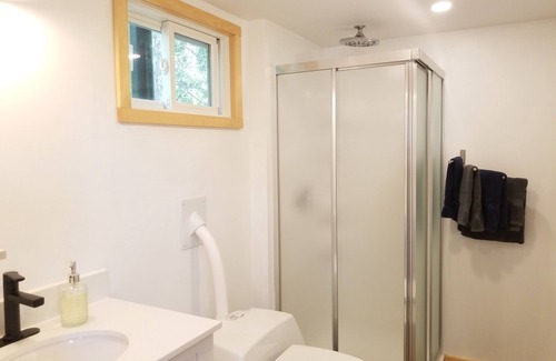 Minden Hills Cottage | Sleepy Pines waterfront cottage