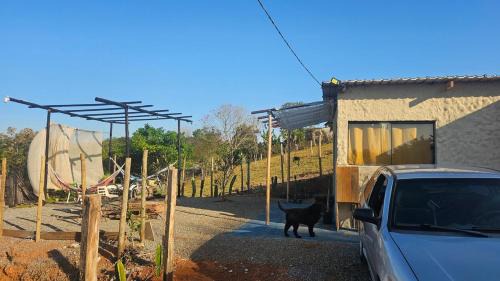 Jacarei House | Slik House - A tiny house azul