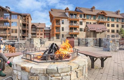 Truckee Apartment | Slope Side Studio in Northstar Village!