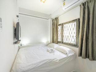 Talat Yot Hostel | Sloth Hostel Khaosan