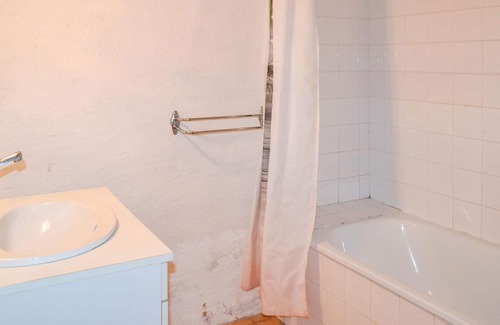Limeuil House | Small and well-kept cottage in Limeuil with room for 2 people.