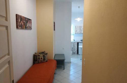 Agia Pelagia Apartment | Small Apartment For 3 Pers 70meters From The Beach