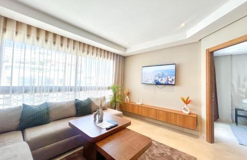 Gauthier Apartment | Small Cozy Nest in Quiet Area - Central with Balcony