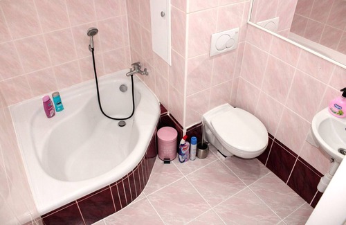 Humenne Apartment | Small one room apartment with balcony