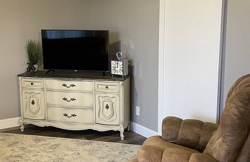 Collinsville Apartment | Small Town Charmer near Tulsa