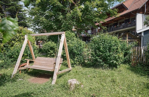 Saig Apartment | Smart family room with shower and WC