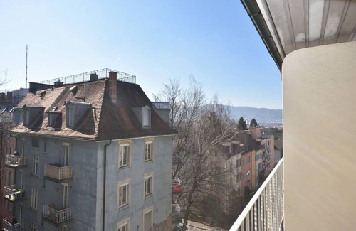 District 6 Apartment | Smart studio in the city center (Crown 46)