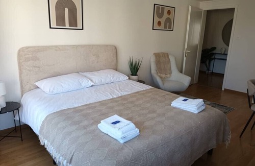 District 6 Apartment | Smart studio in the city center (Crown 46)