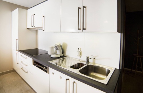 Upper Town Apartment | Smartflats Design - L42