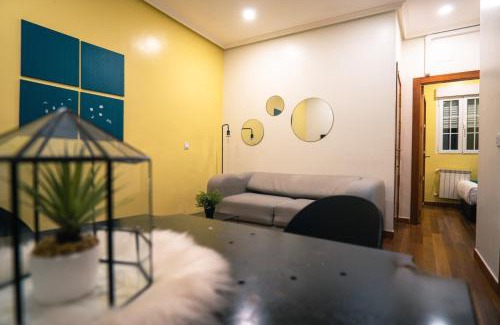 Embajadores Apartment | Smartr Madrid La Latina