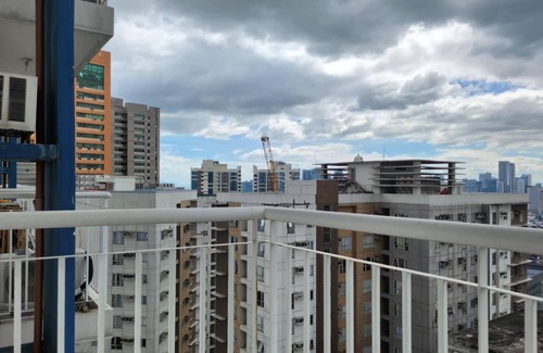 Kapitolyo Condo | SMDC Light Residences Unit has massage chair, Light Mall linked to MRT station