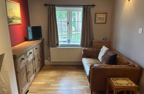 Ashbourne Apartment | Smith Yard Cottage, Ashbourne