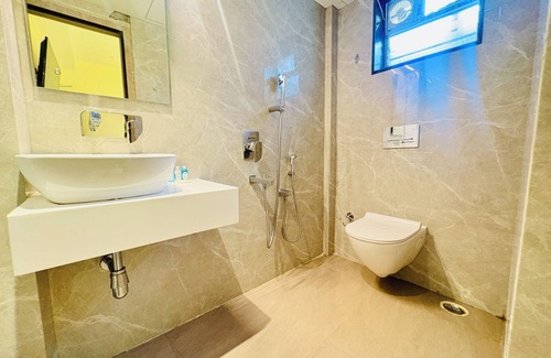 Manali Hotel | Snow Crest Residency Manali With View