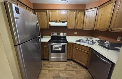 West Dover Apartment | Snow Mountain Village 36D