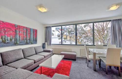 Falls Creek Apartment | Snow Ski Apartments 08