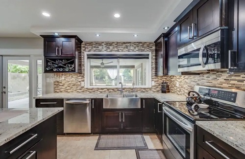 Dobson Ranch House | Snowbird, ASU, Fall Special @ Lakeview Home with movie theater, pool, firepit