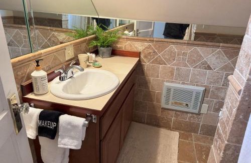Leavenworth Bed & Breakfast | Snowcreek Suites - Maiple