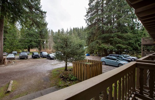 Glacier Condo | Snowline Lodge Condo #37 - Cute Condo - Sleeps 2