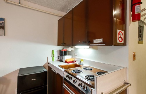 Glacier Condo | Snowline Lodge Condo #9 - Convenient - Inexpensive
