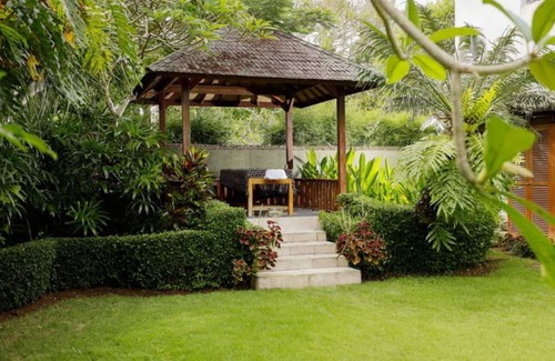 Taman Griya Villa | SO6001 - 6 Bedroom Villa in Jimbaran