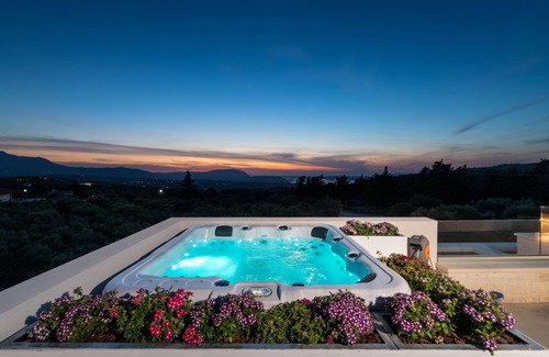 Apokoronas House | Sohora Estate up to 14 persons