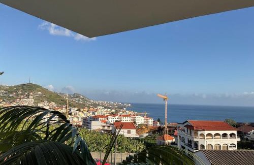 Camara de Lobos Apartment | Sol & Mar Rancho