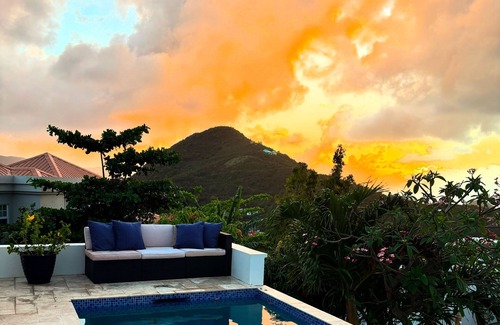 Cart Path Villa | Solace Villa - 5 bedroom with pool and tropical gardens in Apple Bay, Tortola