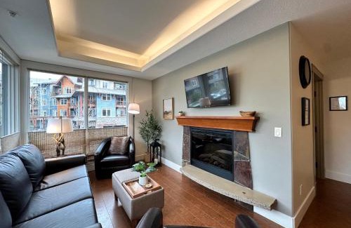 Canmore Apartment | Solara Resort - Quiet & Mountain View Corner Suite