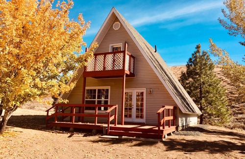 Corral Cabin | Soldier Mountain Chalet