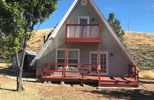 Corral Cabin | Soldier Mountain Chalet
