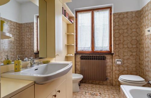 Zorzino Apartment | Sole E Lago - Iseo View - by HOST4U