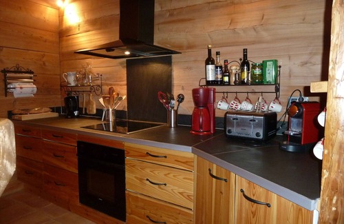 Les Claux Ski Chalet | Solid wood chalet, 135 m2 duplex, generous volumes, cosy atmosphere