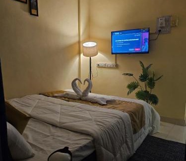Koregaon Park Apartment | Solitude Stays