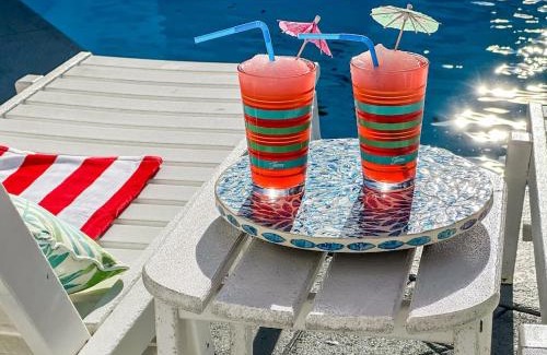 Crystal Beach House | SolMate Free Golf Cart & Pool Heat Deals