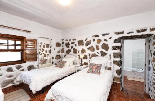 El Paso House | Sombrero de Pico B