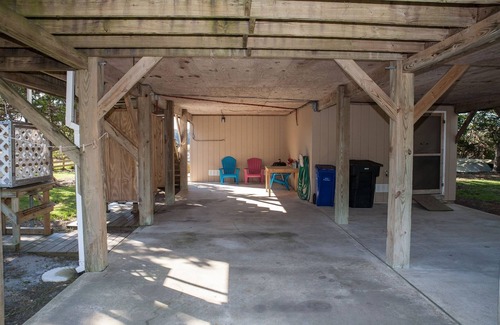 Brigands' Bay Cottage | Someday Cozy Canalfront Home and Pet Friendly!