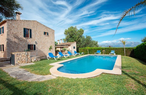 Llubi Villa | SON BURGUET - Beautiful finca with private pool and free Wifi in Llubí