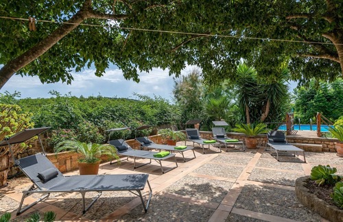Manacor Ski Chalet | Son Lloringo - Country House With Private Pool
