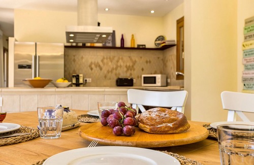 Santanyi Ski Chalet | Son Pavo Real idyllic Finca with Pool, Guest House & Huge Garden in Santanyi