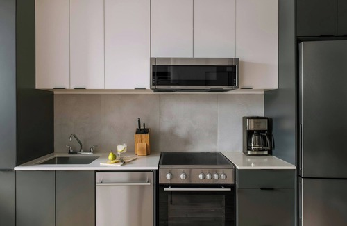 Old Montreal Apartment | Sonder by Marriott Bonvoy Le Victoria Apartments Old Montreal