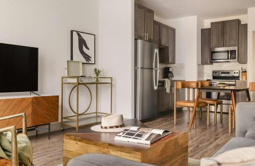 East Cesar Chavez Apartment | Sonder by Marriott Bonvoy East 5th Apartments East Austin