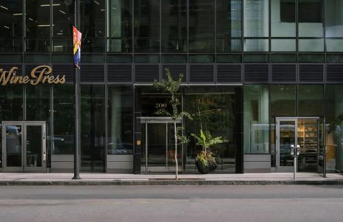 West Fens Apartment | Sonder by Marriott Bonvoy Pierce Boston Apartments Fenway