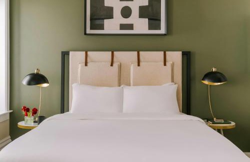 The Loop Apartment | Sonder by Marriott Bonvoy Jewelers Row Apartments Millenium Park