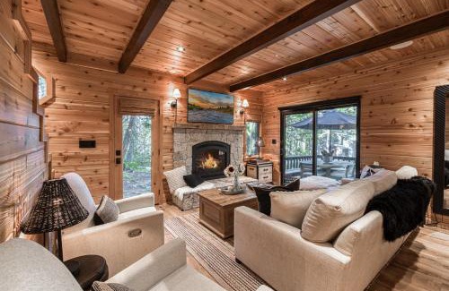 Tahoma House | Songbird Cabin at Chambers by Tahoe Getaways - Pet-Friendly 2 BR with HOA Access