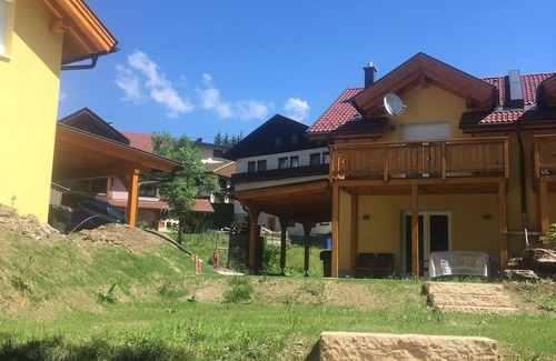 Arnoldstein House | Sonnenglück. Holiday in Austria, Italy & Slovenia! Ski & hiking lift close by.