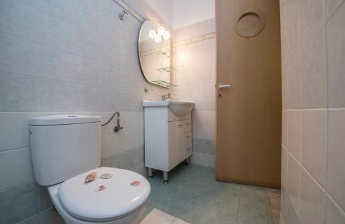 Agia Anna Apartment | Sophi's L Studios & Apartments