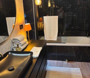 Opgrimbie Bed & Breakfast | Sophia Rooms 14