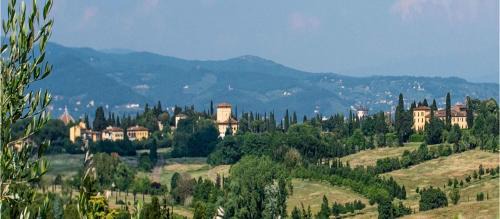Arcetri Apartment | Sophisticated 1BR Apartment in Florence countryside